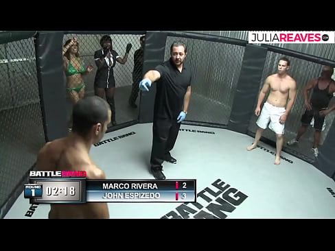 ❤️ Ultimate Fighter scopa una ragazza numero subito dopo un combattimento sul ring Sessoal it.naughtyhentai.ru ❌️