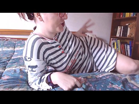 ❤️ Prendi questo grande cazzo nero nella tua bocca piccola schiava Sessoal it.naughtyhentai.ru ❌️