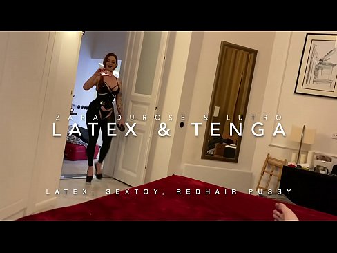 ❤️ Sorellastra dai capelli rossi in costume di latex scopata dal fratellastro Sessoal it.naughtyhentai.ru ❌️